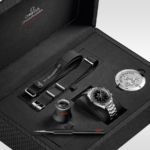 Omega Speedmaster Moonwatch Professional (detail balení)